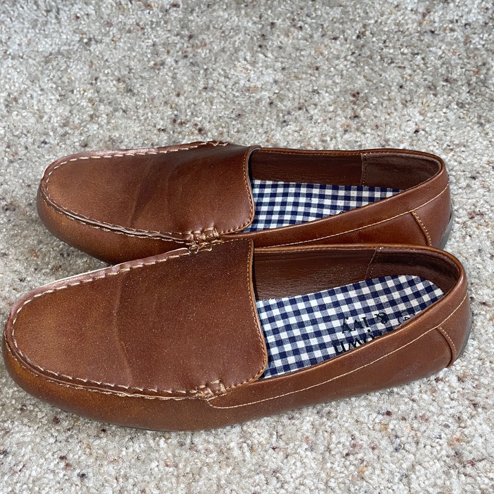 Crown & Ivy Loafers